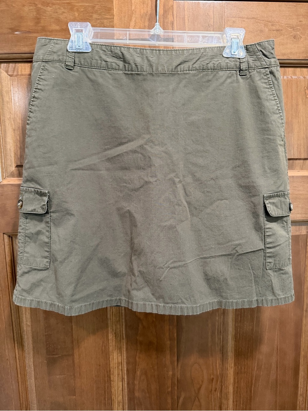 Docker’s Women’s Olive Casual Cargo Skort, Classic Utility Style, Size 10